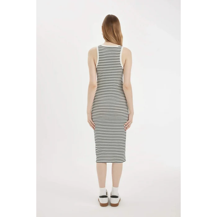 Defacto C8845 Beyaz Bodycon Halter Yaka Çizgili Fitilli Kaşkorse Kolsuz Midi Elbise