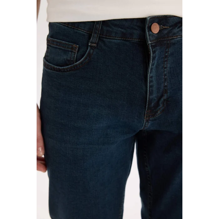 Defacto B4860 Mavi Pedro Slim Fit Dar Kalıp Normal Bel Dar Paça Jean Pantolon