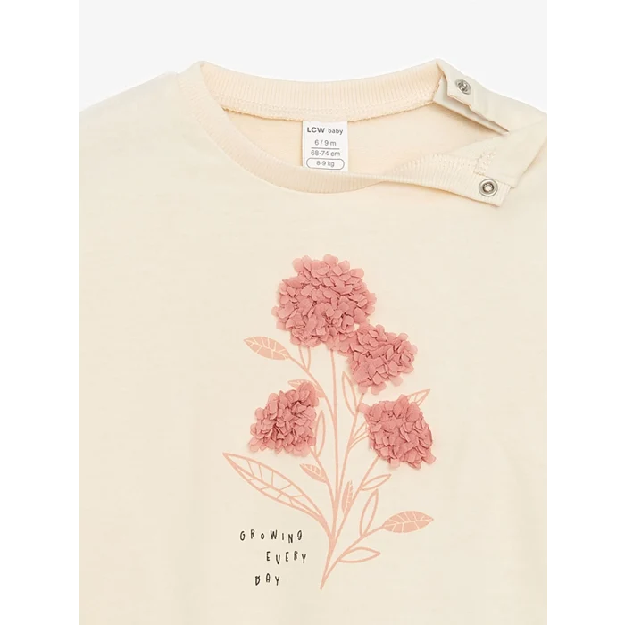 LCW baby EKRU Bisiklet Yaka Baskılı Kız Bebek Sweatshirt ve Eşofman Alt 2li Takım