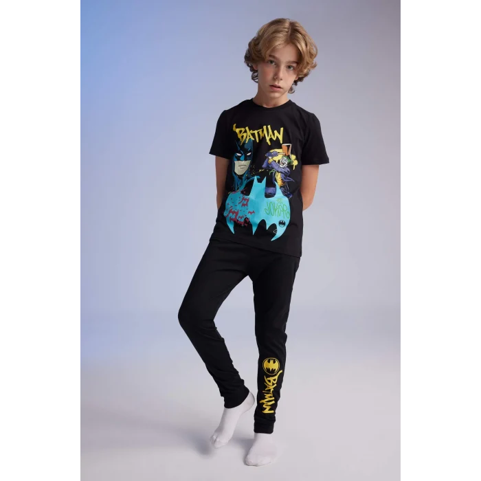 Defacto B5575 Siyah Erkek Çocuk Batman Pijama Takımı Kısa Kollu Üst Beli Lastikli Uzun Alt