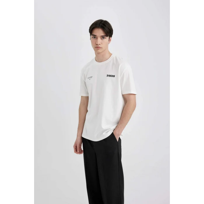 Defacto C3466 Ekru Regular Fit Bisiklet Yaka Sırt Baskılı Kısa Kollu Tişört