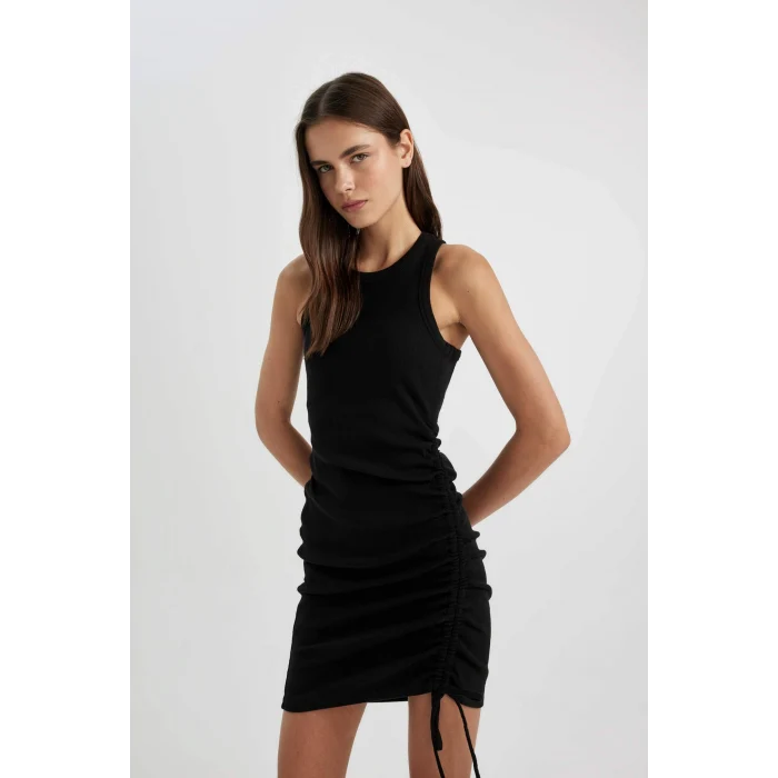 Defacto B9613 Siyah Bodycon Vücudu Saran Yuvarlak Yaka Fitilli Kaşkorse Kolsuz Mini Elbise