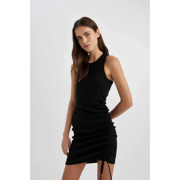 Defacto B9613 Siyah Bodycon Vücudu Saran Yuvarlak Yaka Fitilli Kaşkorse Kolsuz Mini Elbise