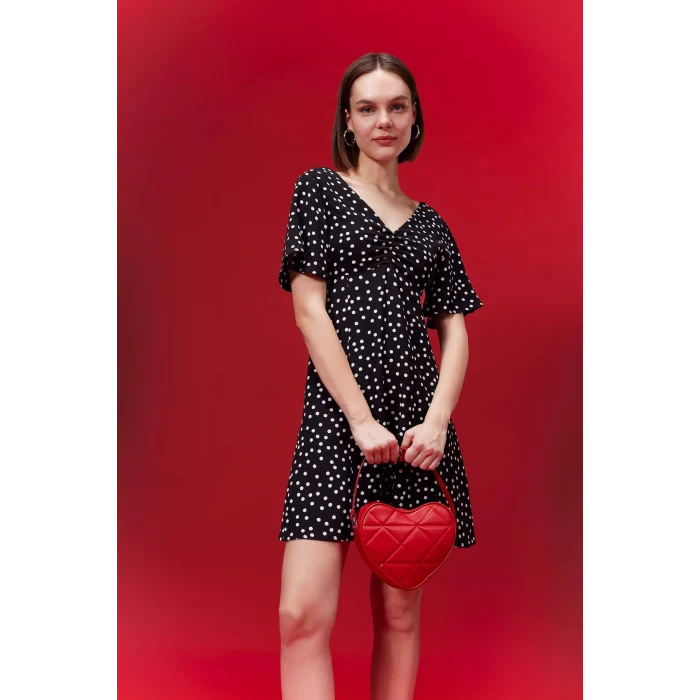 Defacto B0127 Siyah V Yaka Puantiyeli Maroken Mini Kısa Kollu Elbise