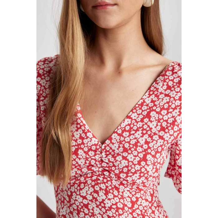 Defacto B0127 Kırmızı V Yaka Çiçekli Maroken Mini Kısa Kollu Kırmızı Elbise
