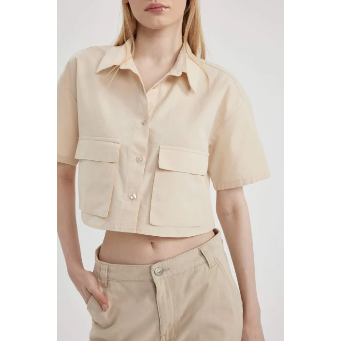 Defacto C0739 Bej Coool Oversize Geniş Kalıp Poplin Kısa Kollu Crop Gömlek