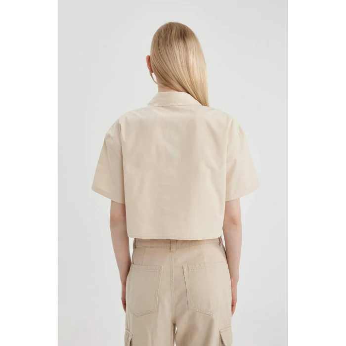 Defacto C0739 Bej Coool Oversize Geniş Kalıp Poplin Kısa Kollu Crop Gömlek