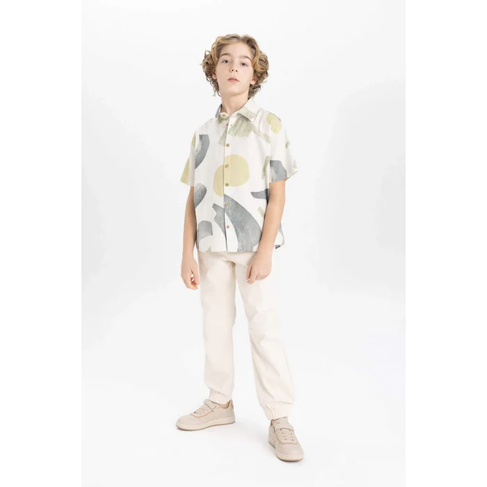 Defacto B6114 Ekru Erkek Çocuk Oversize Geniş Kalıp Polo Yaka Desenli Kısa Kollu Gömlek