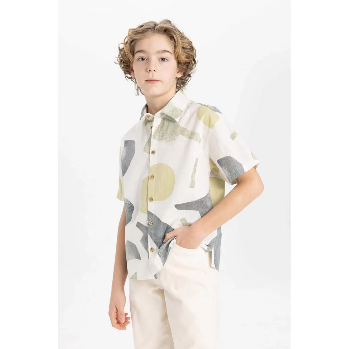 Defacto B6114 Ekru Erkek Çocuk Oversize Geniş Kalıp Polo Yaka Desenli Kısa Kollu Gömlek