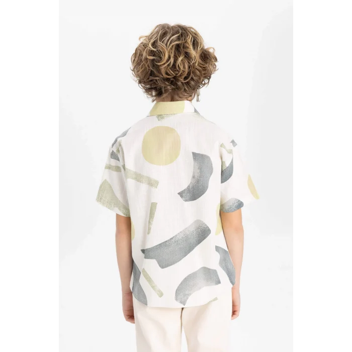 Defacto B6114 Ekru Erkek Çocuk Oversize Geniş Kalıp Polo Yaka Desenli Kısa Kollu Gömlek