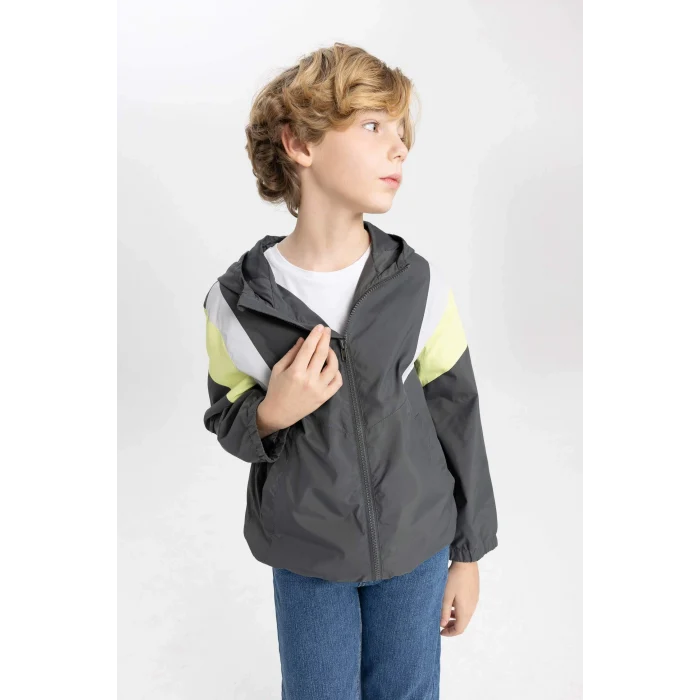 Defacto B1850 Antrasit Erkek Çocuk Rüzgar Geçirmez Kapüşonlu Yağmurluk