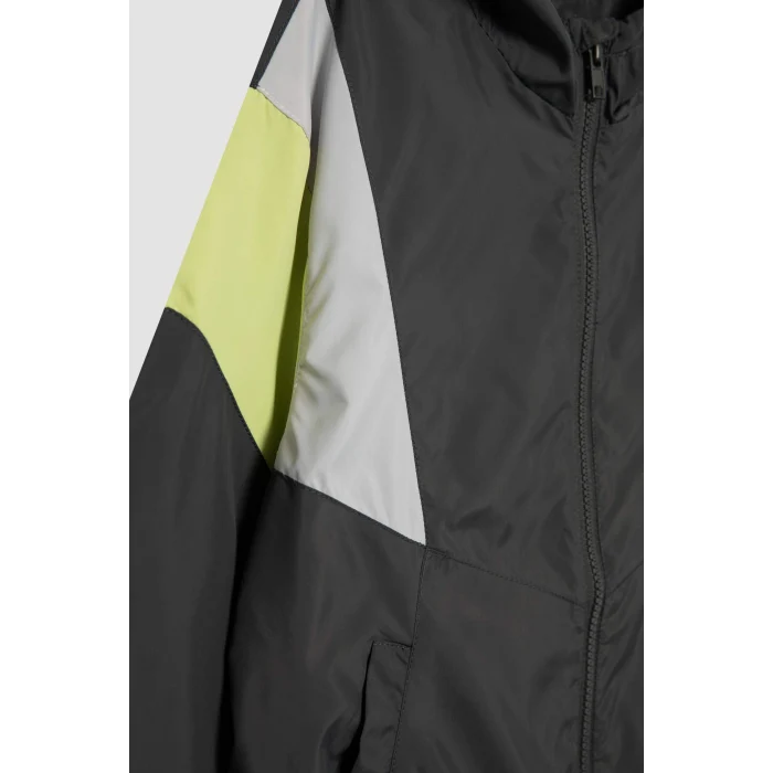 Defacto B1850 Antrasit Erkek Çocuk Rüzgar Geçirmez Kapüşonlu Yağmurluk