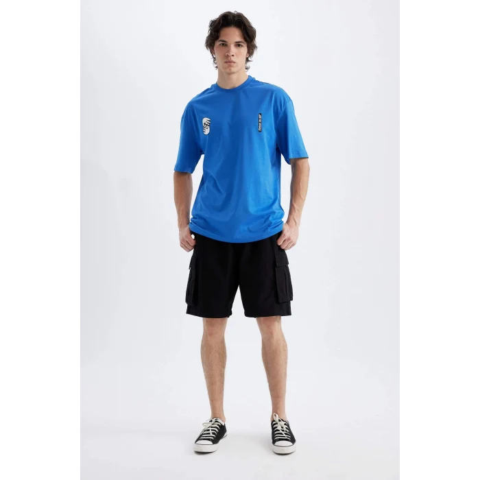Defacto C5752 Mavi Comfort Regular Fit Rahat Kalıp Bisiklet Yaka Sırt Baskılı Kısa Kollu Tişört