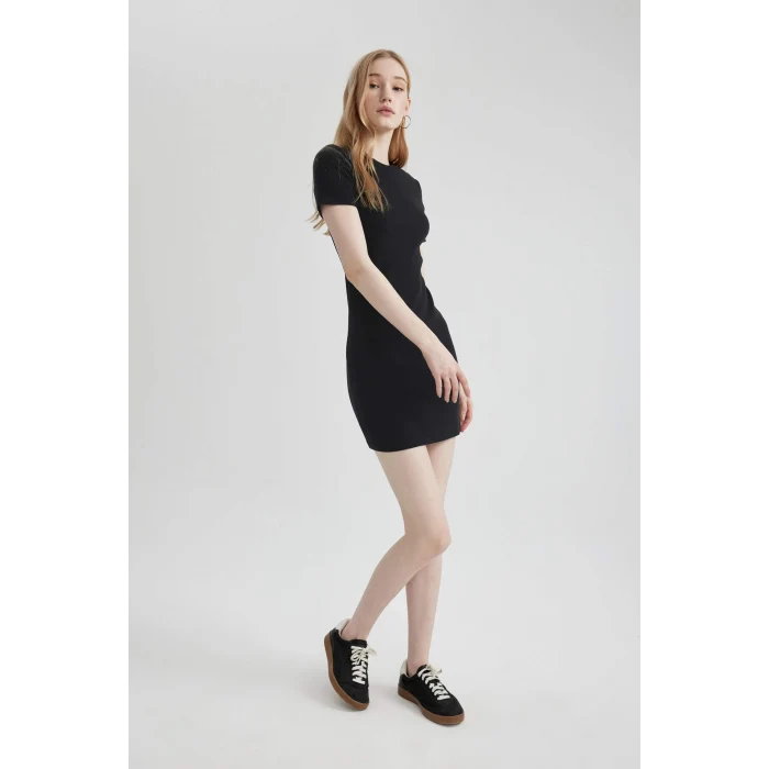 Defacto C1503 Siyah Coool Bodycon Vücudu Saran Bisiklet Yaka Fitilli Kaşkorse Kısa Kollu Mini Elbise