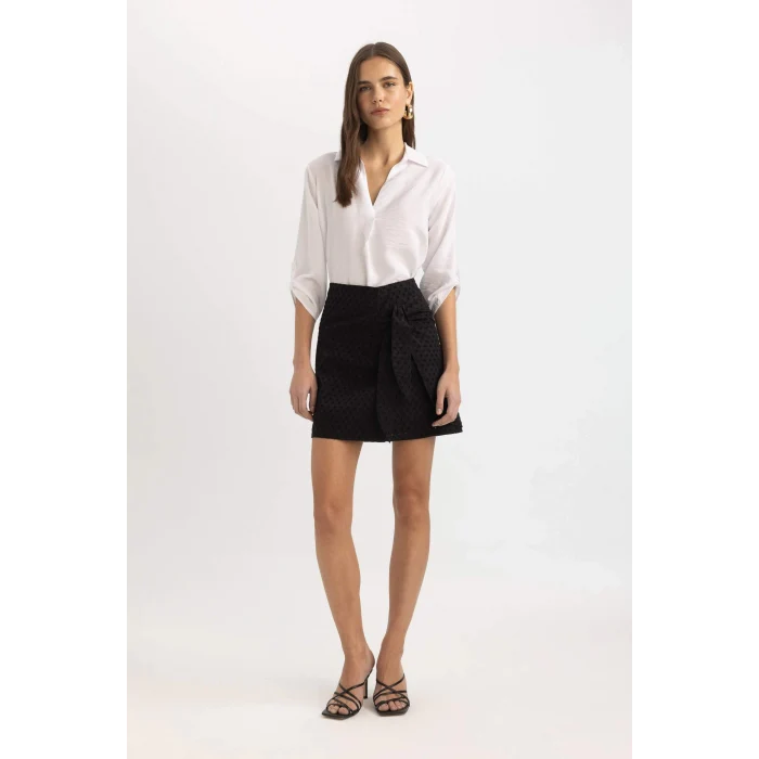 Defacto B9946 Siyah Normal Bel Astarlı Brode Mini Etek