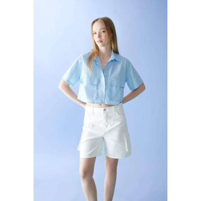 Defacto C0739 Mavi Coool Oversize Geniş Kalıp Cep Detaylı Crop Kısa Kollu Gömlek