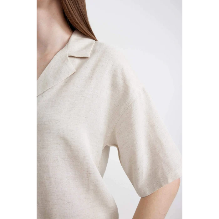 Defacto U2927 Ekru Oversize Geniş Kalıp Pijama Yaka Keten Karışımlı Kısa Kollu Gömlek