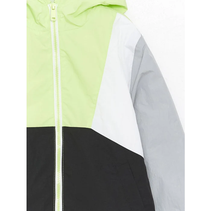 LCW Kids YEŞİL Kapüşonlu Renk Bloklu Erkek Çocuk Yağmurluk