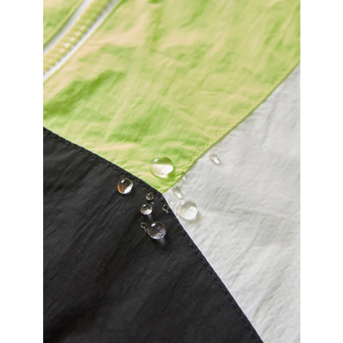 LCW Kids YEŞİL Kapüşonlu Renk Bloklu Erkek Çocuk Yağmurluk