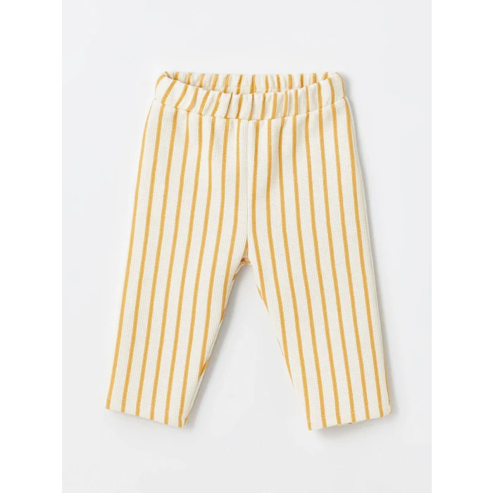 LCW baby EKRU Bisiklet Yaka Uzun Kollu Erkek Bebek Tişört ve Pantolon 2li Takım