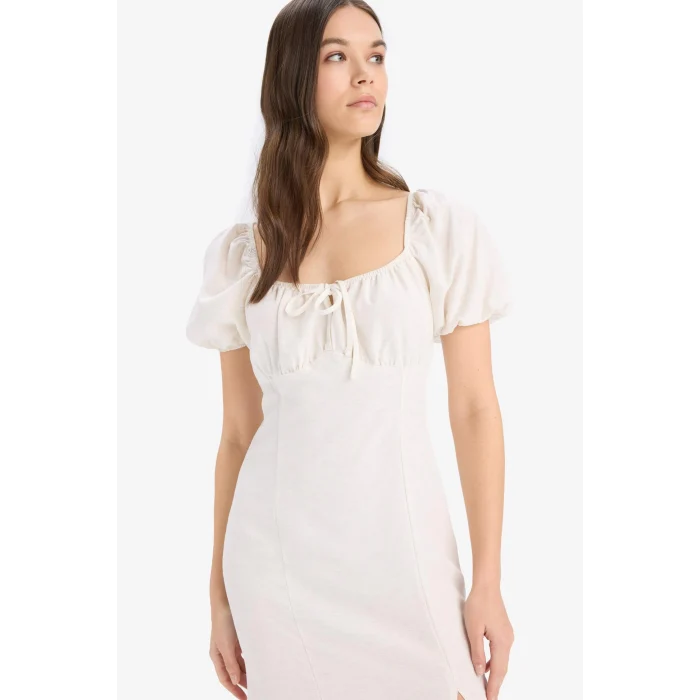 Defacto F0534 Ekru A Kesim V Yaka Keten Karışımlı Yırtmaçlı Kısa Kollu Midi Elbise