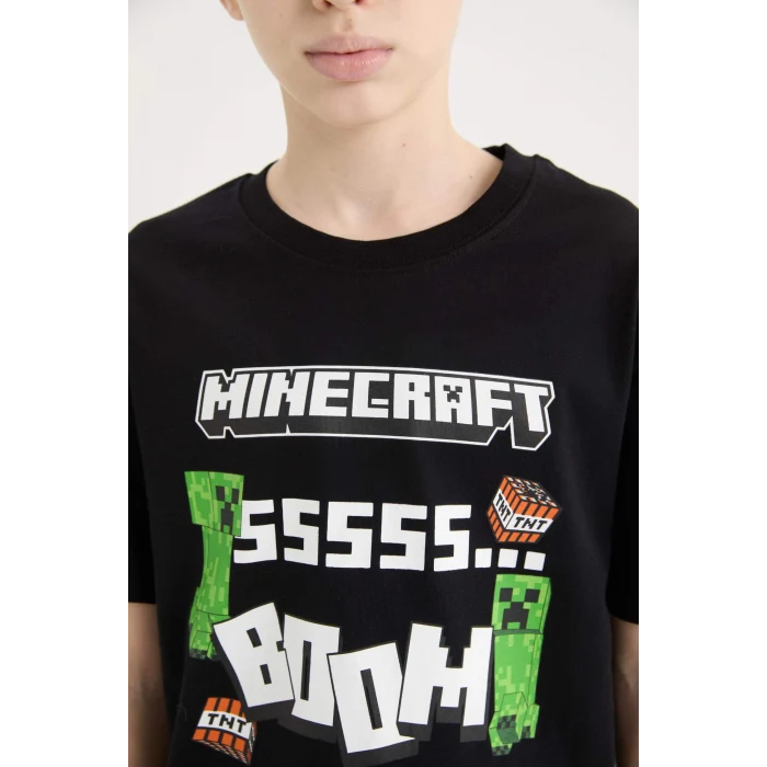 Defacto E3093 Siyah Erkek Çocuk Bisiklet Yaka Kısa Kollu Tişört