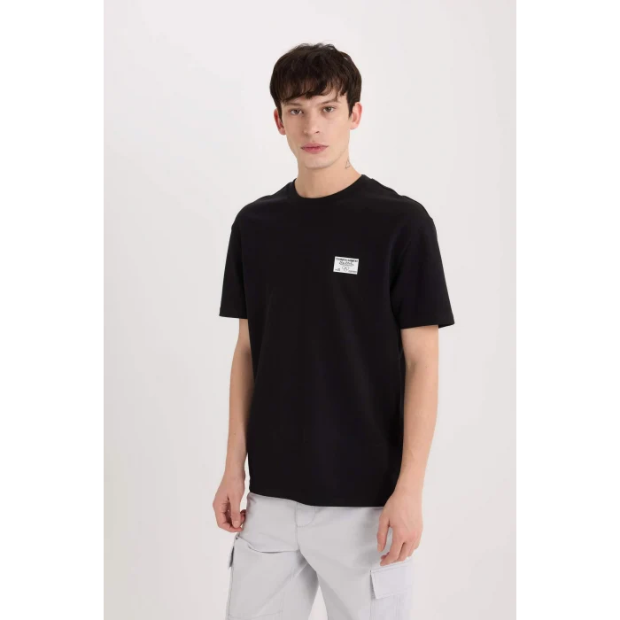Defacto D5516 Siyah Regular Fit Bisiklet Yaka Baskılı Kısa Kollu Ağır Kumaş Tişört