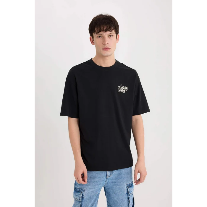 Defacto D6790 Siyah Tom & Jerry Boxy Fit Bisiklet Yaka Sırt Baskılı Kısa Kollu Tişört