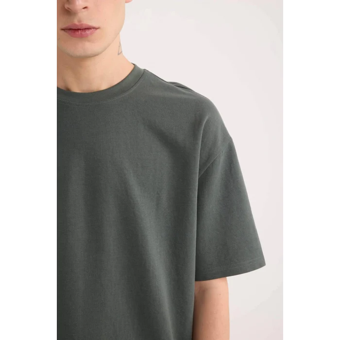 Defacto X3926 Yeşil Oversize Geniş Kalıp Bisiklet Yaka Kısa Kollu Ağır Kumaş Tişört