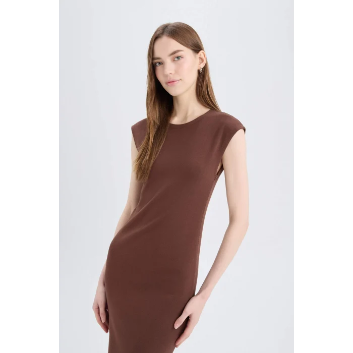 Defacto D5220 Kahve Bodycon Vücudu Saran Bisiklet Yaka Ribana Kısa Kollu Midi Elbise