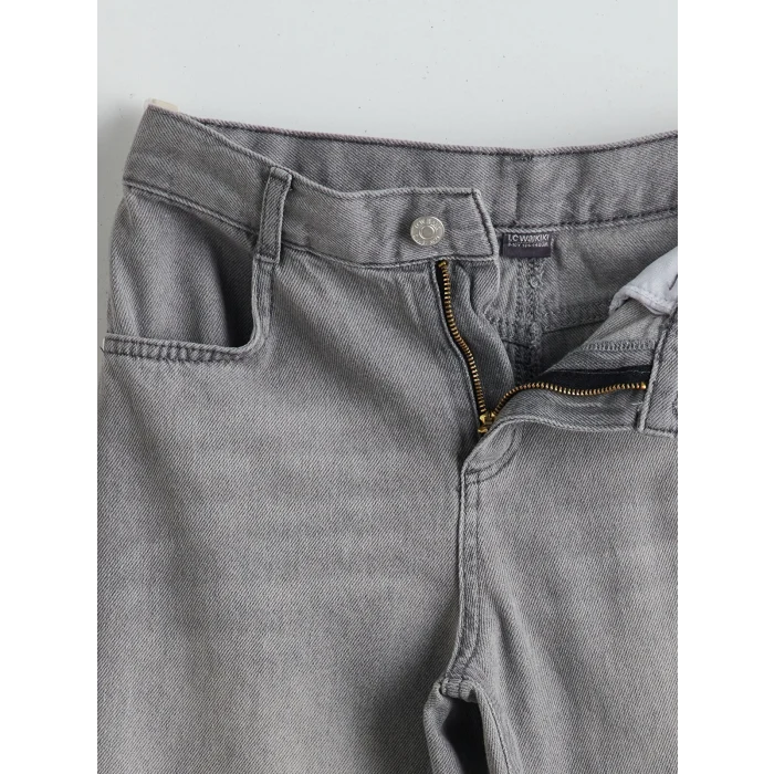 LCW Kids Gri Beli Ayarlanabilir Lastikli Erkek Çocuk Jean Pantolon