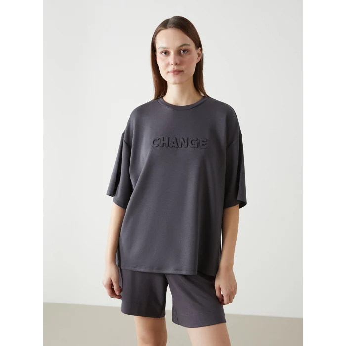 LCW Vision Antrasit Bisiklet Yaka Baskılı Oversize Kadın Tişört