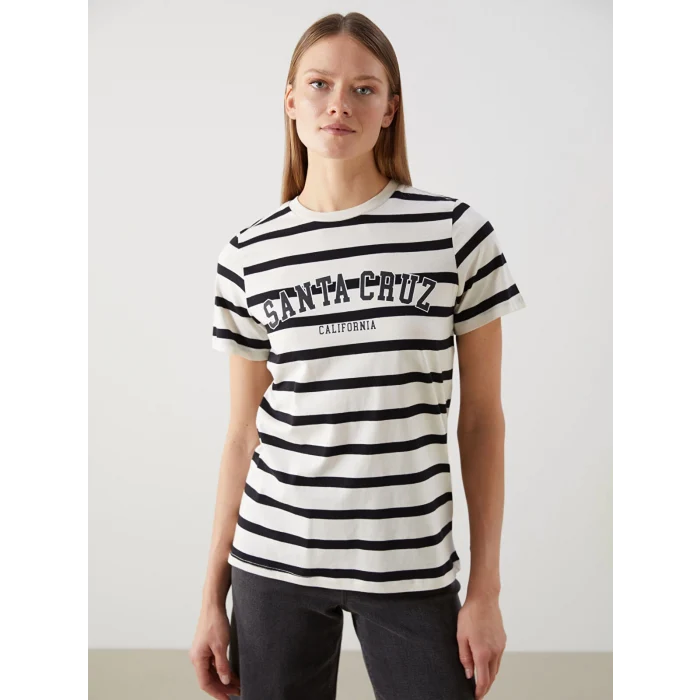 LCW Vision Bej Bisiklet Yaka California Baskılı Kadın Tişört