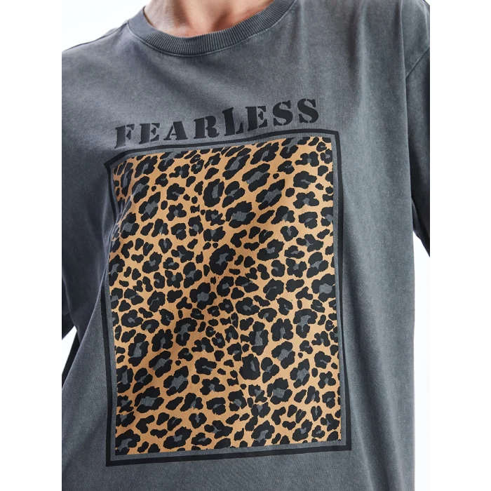 LCW Vision ANTRASİT Bisiklet Yaka Leopar Desenli Kadın Tişört