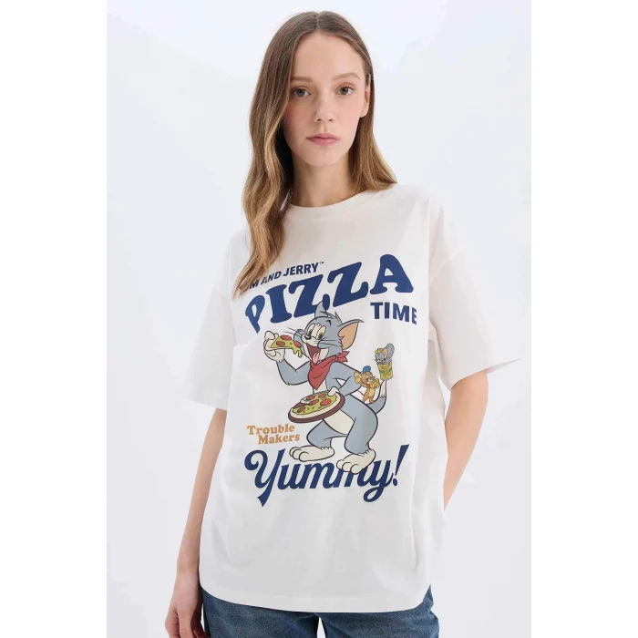 Defacto D9120 Beyaz Coool Tom & Jerry Oversize Geniş Kalıp Bisiklet Yaka Baskılı Kısa Kollu Tişört