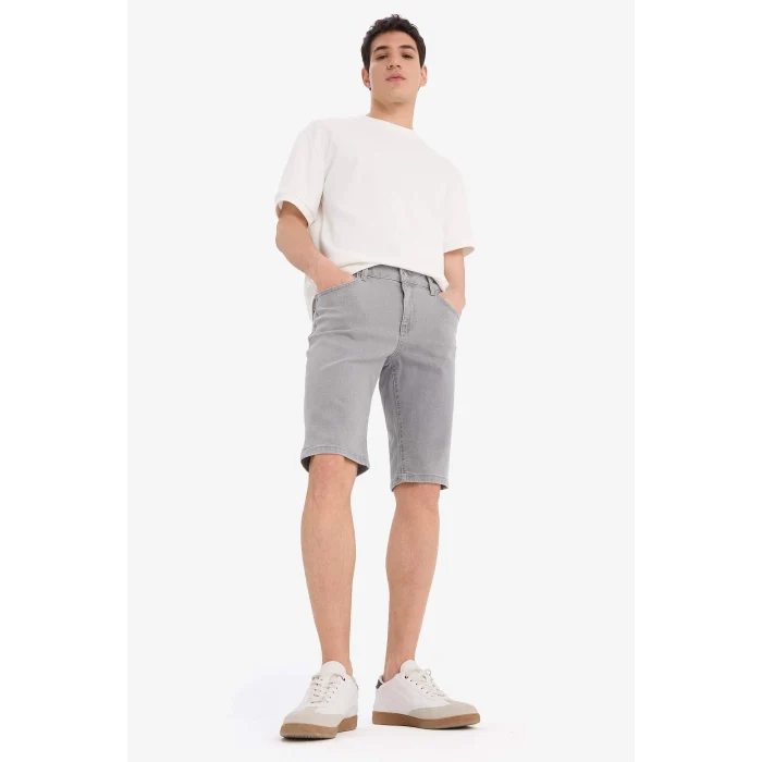 Defacto A4802 Gri Slim Fit Dar Kesim Jean Bermuda Şort
