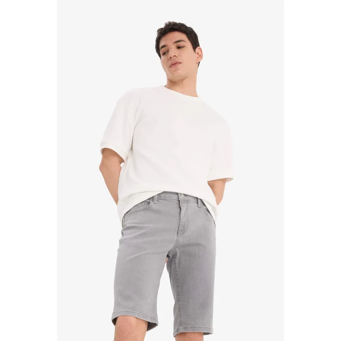 Defacto A4802 Gri Slim Fit Dar Kesim Jean Bermuda Şort