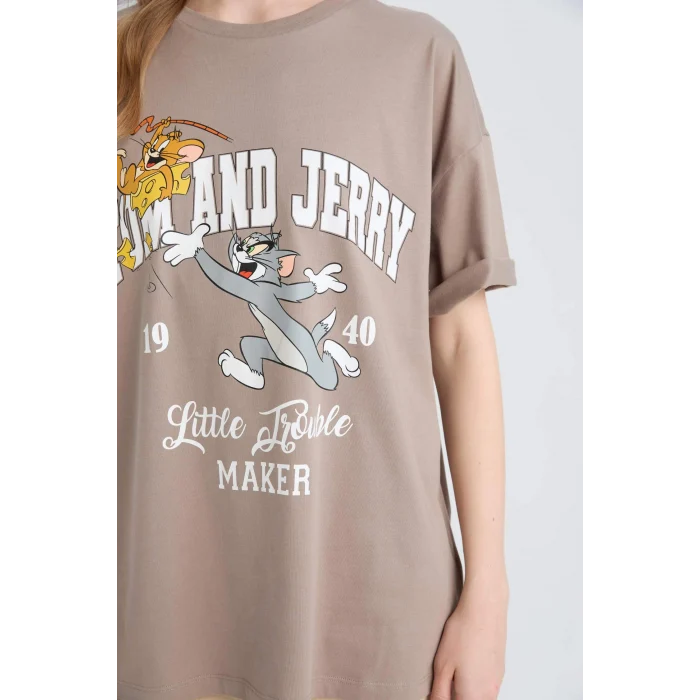 Defacto D9113 Kahve Coool Tom & Jerry Oversize Geniş Kalıp Bisiklet Yaka Baskılı Kısa Kollu Tişört