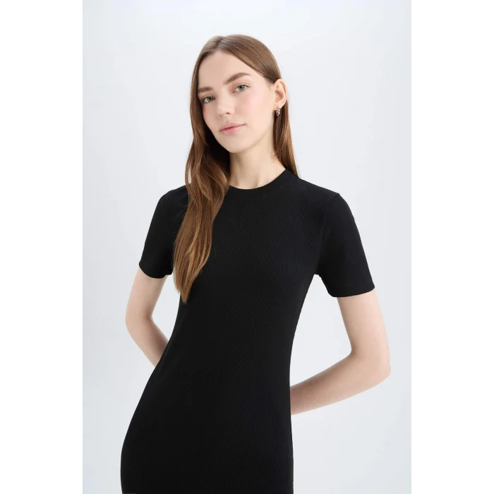 Defacto E6926 Siyah Bodycon Vücudu Saran Bisiklet Yaka Basic Düz Fitilli Kaşkorse Kısa Kollu Midi Elbise