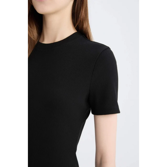 Defacto E6926 Siyah Bodycon Vücudu Saran Bisiklet Yaka Basic Düz Fitilli Kaşkorse Kısa Kollu Midi Elbise