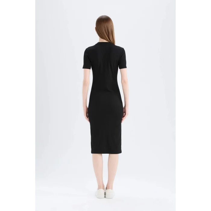Defacto E6926 Siyah Bodycon Vücudu Saran Bisiklet Yaka Basic Düz Fitilli Kaşkorse Kısa Kollu Midi Elbise