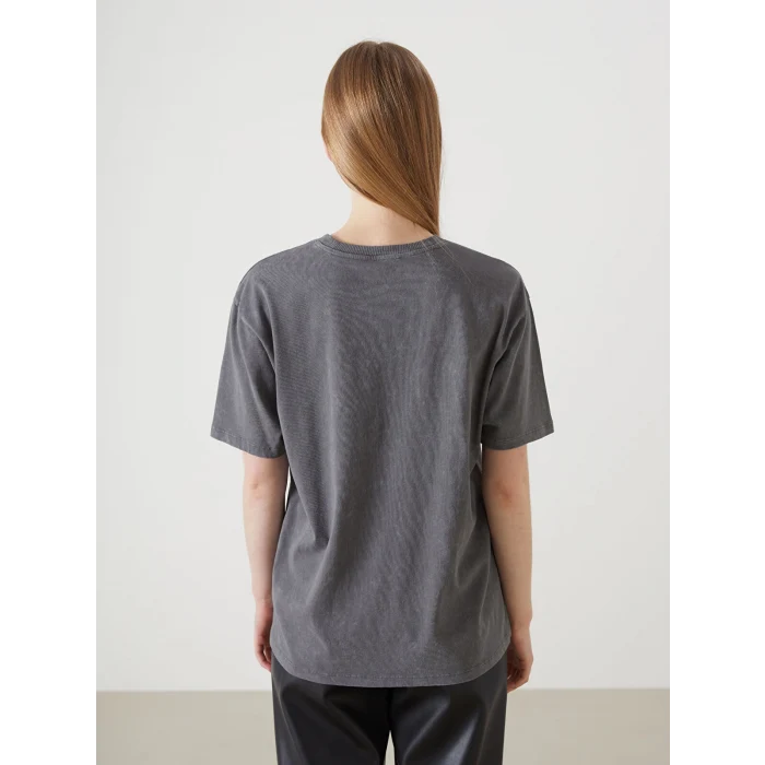 LCW Vision Antrasit Bisiklet Yaka Leopar Baskılı Kadın Tişört