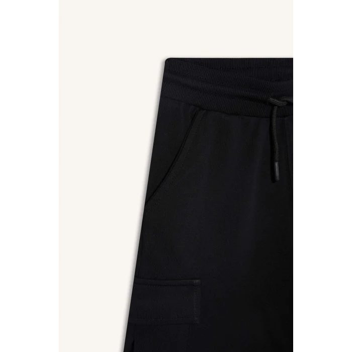 Defacto B5868 Siyah Erkek Çocuk Beli Lastikli Kargo Cepli Şort