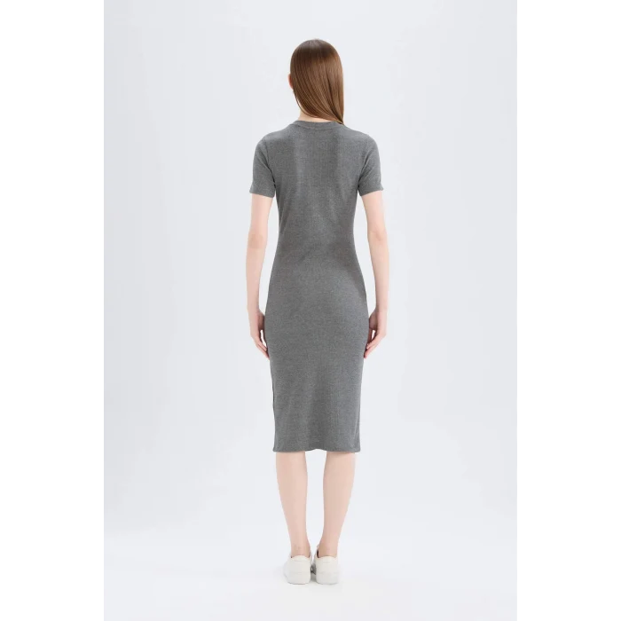 Defacto E6926 Antrasit Bodycon Vücudu Saran Bisiklet Yaka Basic Düz Fitilli Kaşkorse Kısa Kollu Midi Elbise