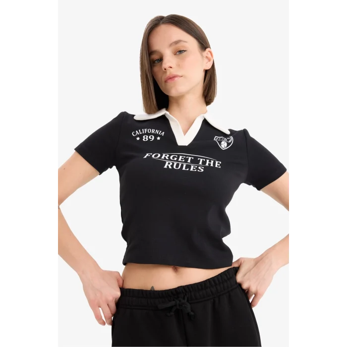 Defacto E7443 Siyah Coool Fitted Polo Yaka Baskılı Ribana Kısa Kollu Tişört