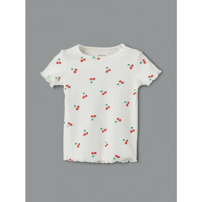 LCW baby Ekru Kiraz Baskılı Kız Bebek Şortlu Pijama Takım