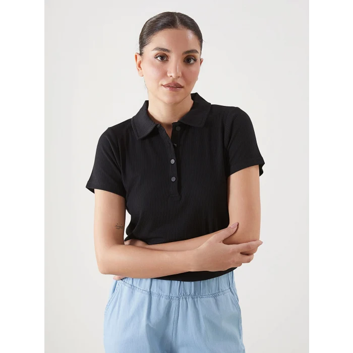 LCWAIKIKI Classic Siyah Polo Yaka Dokulu Kadın Tişört