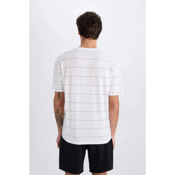 Defacto E0592 Beyaz %100 Pamuk Boxy Fit Bisiklet Yaka Baskılı Kısa Kollu Tişört