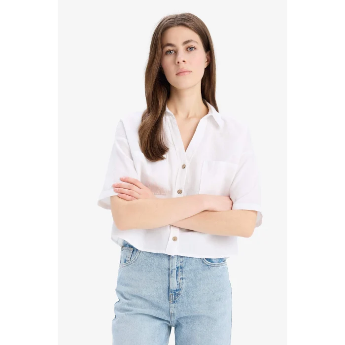 Defacto V2523 Beyaz Boxy Fit Cepli Basic Düz Kısa Kollu Gömlek