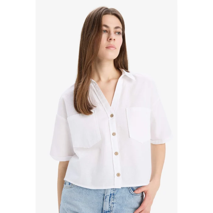 Defacto V2523 Beyaz Boxy Fit Cepli Basic Düz Kısa Kollu Gömlek